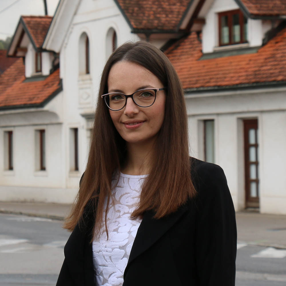 Tina Lampreht